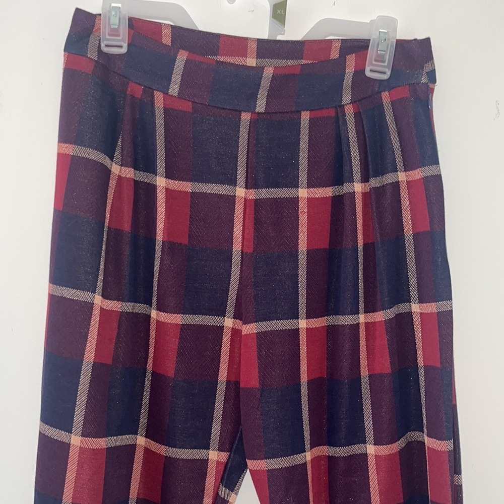 Adorable pants - Picture 3 of 5